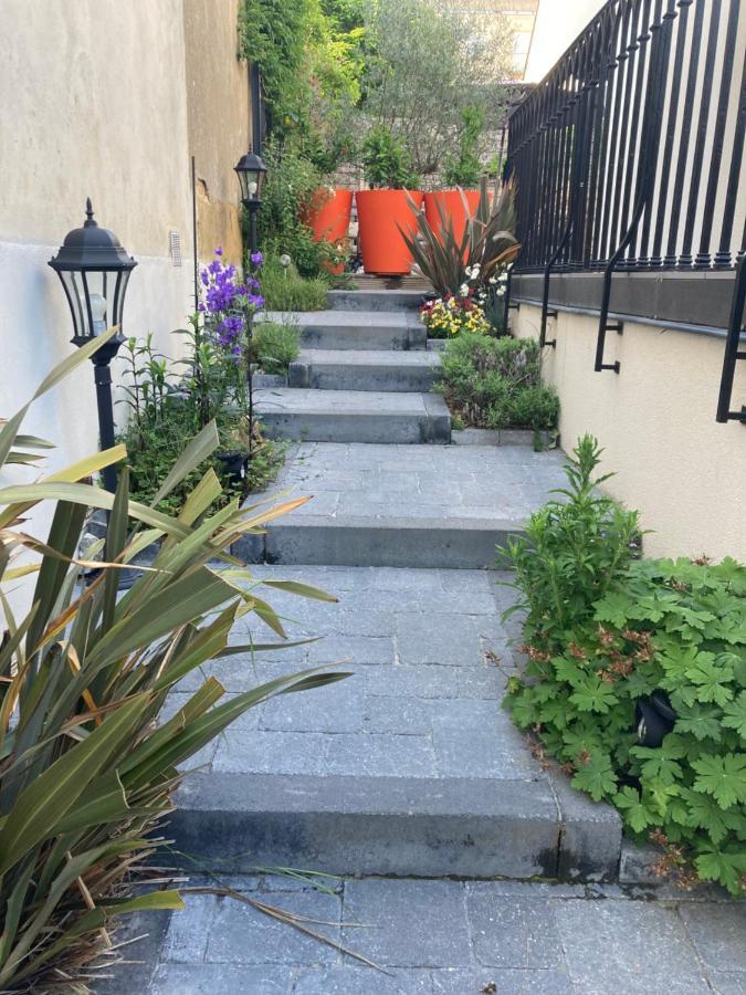 Villa Du Jardin Des Plantes 56 Rue Premartine Льо Ман Екстериор снимка